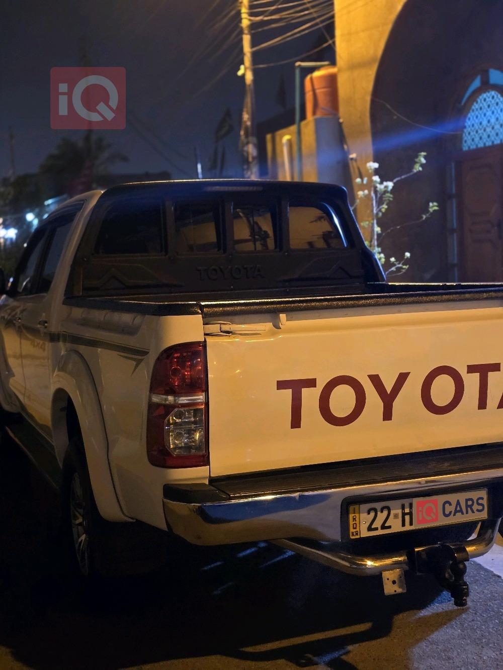 تويوتا هايلوكس